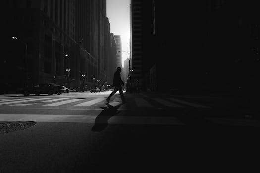 Effortless Day-to-Night Transitions for Busy Pros