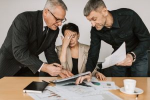 Career Transition Financial Planning Prevents Income Gap