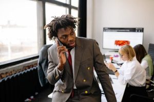 Career Mentorship Programs Accelerate Professional Growth Trajectories
