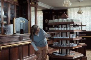 Airport Retail Therapy Expensive Mistake for Travelers